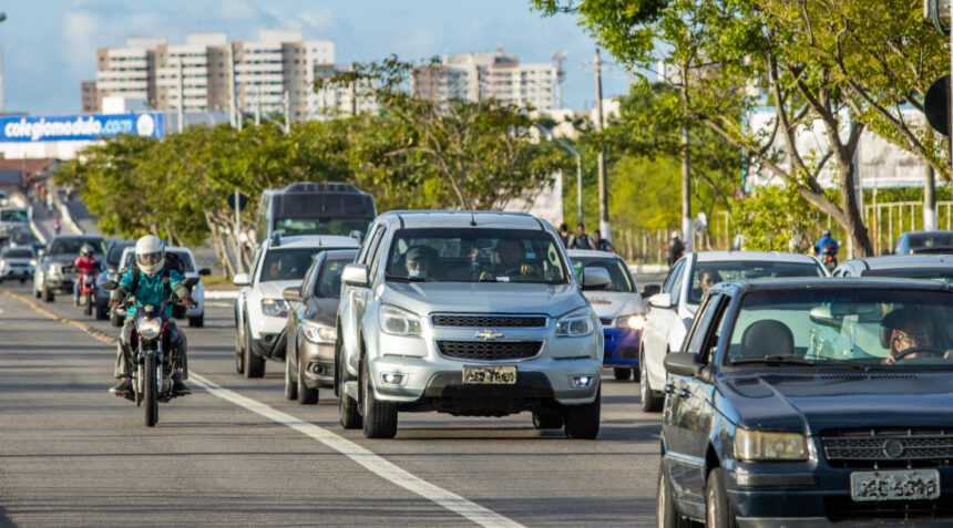 Prazo para licenciamento de veículos com placa final 0 encerra em 28 de novembro