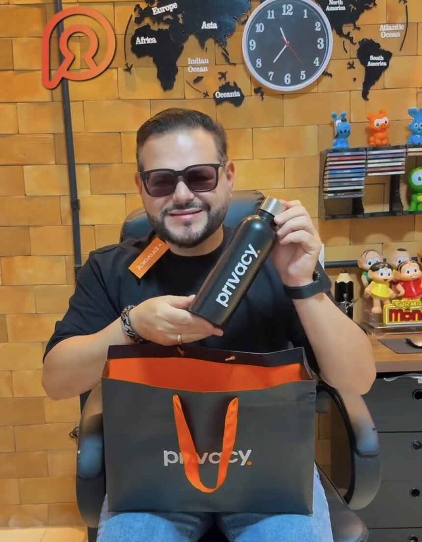 Após fotos ousadas, prefeito de Canhoba recebe convite para a plataforma Privacy
