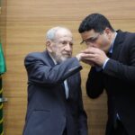 Deputados estaduais prestam homenagens a Deoclécio Vieira Filho após sua morte