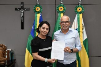 Edvaldo Nogueira critica nota C da Capag e cobra explicações da Prefeitura