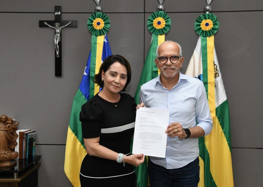 Edvaldo Nogueira critica nota C da Capag e cobra explicações da Prefeitura