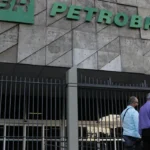 Petrobras bate novo recorde na produção de barris de petróleo e gás