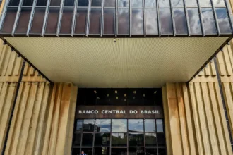 BC reforça segurança em transferências eletrônicas para exterior