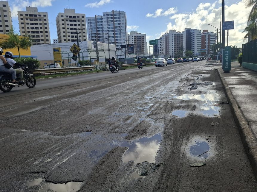 Obra de recapeamento da Prefeita Emília provoca transtornos e críticas pela lentidão