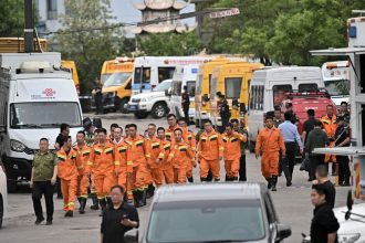 Explosão em mina de carvão na China mata 82 pessoas