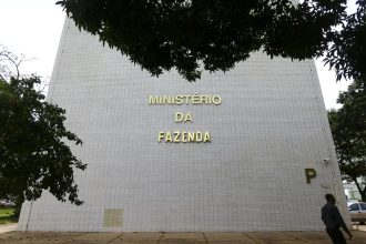 Fazenda alerta sobre falso site do Novo Desenrola