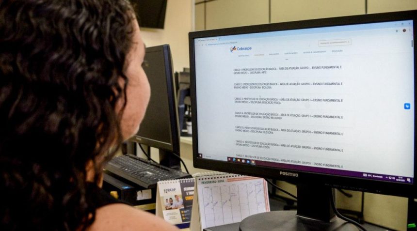 Governo de Sergipe divulga resultado provisório da verificação das cotas do concurso público para professor