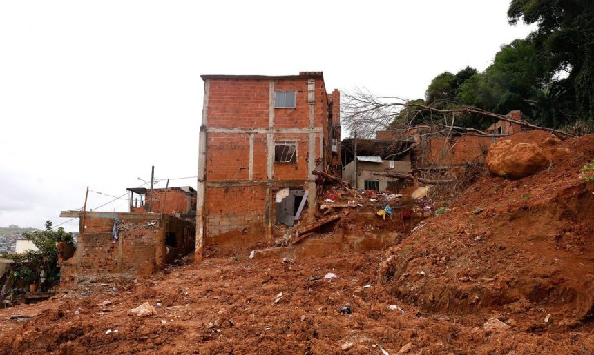 Governo destina mais R$ 75,3 milhões para atingidos por chuvas em MG