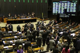 Municípios inadimplentes poderão receber recursos federais