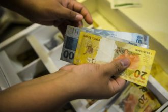 Novo Desenrola renegocia quase R$ 12 bilhões em dívidas