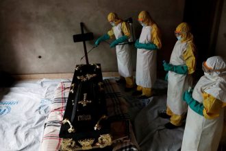 OMS: continente africano tem 139 mortes suspeitas em surtos de ebola