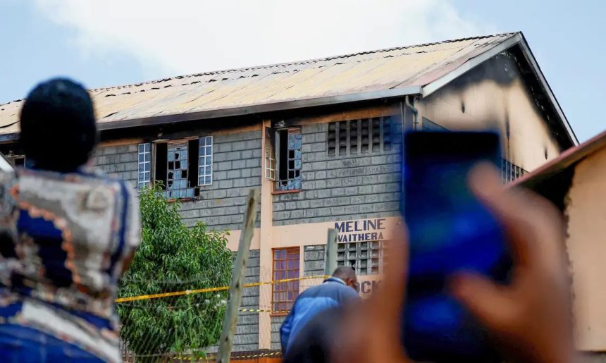 Quênia prende 8 estudantes suspeitos de incêndio criminoso em escola