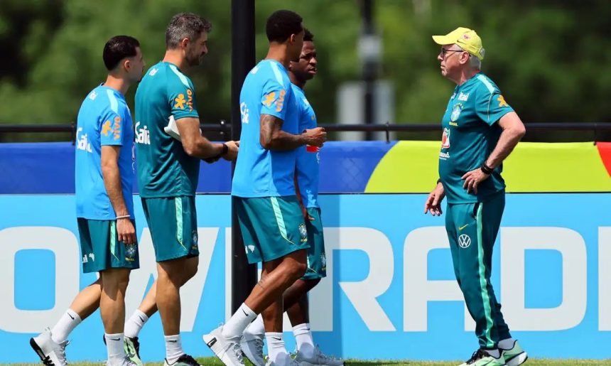 Ainda sem Raphinha, Brasil inicia preparação para as oitavas de final