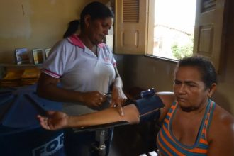 CCJ do Senado aprova aposentadoria especial para agentes de saúde