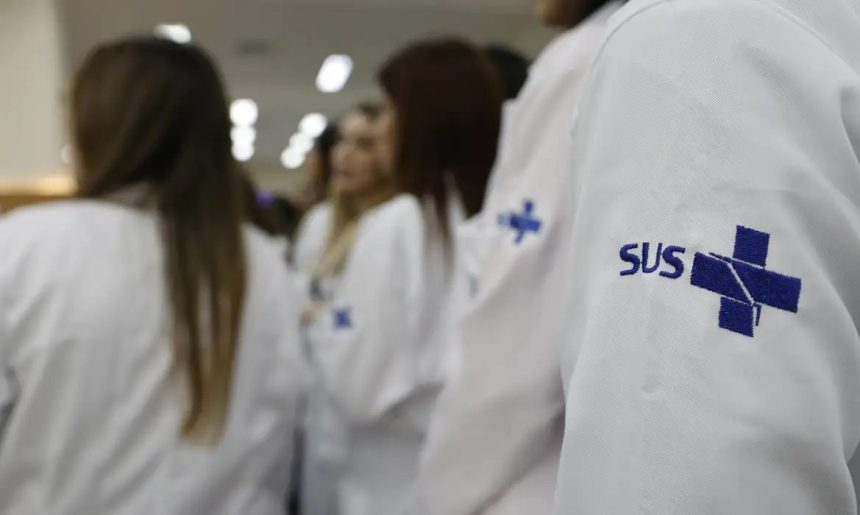 Candidatos a residência médica já podem se inscrever para o Enare 2026