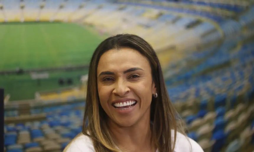 Com Marta como embaixadora, Tesouro quer atrair mais investidores