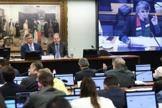 Comissão da Câmara aprova redução da maioridade penal para 16 anos