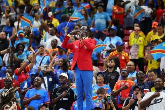 Congolês leva Lumumba para a Copa e celebra legado do pan-africanista