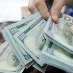 Dólar sobe a R$ 5,20 e volta a atingir maior valor em três meses