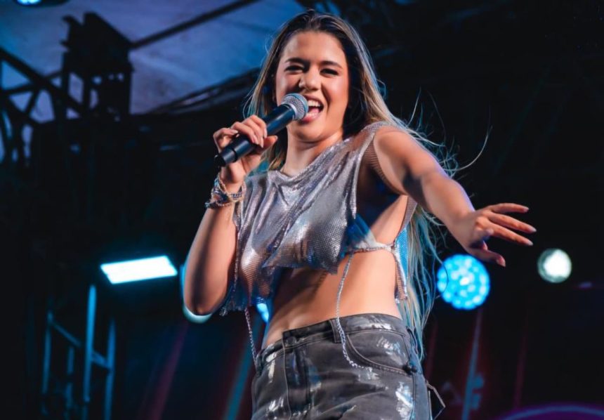 Forró e arrocha embalam a noite deste sábado no Arraiá do Povo 2026