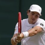 João Fonseca estreia em Wimbledon com 3 a 0 sobre Bautista Agut