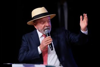 Lula parabeniza Colômbia após eleição com vitória da direita