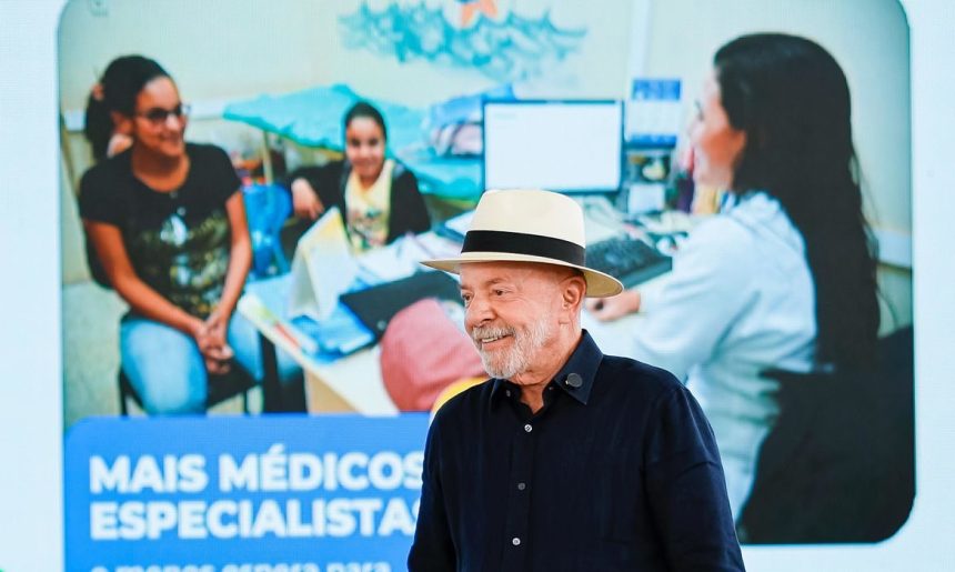 Lula responsabiliza clã Bolsonaro por ataque dos EUA ao Pix e taxação