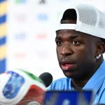 Mais experiente, Vini Jr. afirma que Brasil “chega para ser campeão”