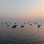 Primeiros navios-tanque atravessam estreito após acordo com Irã