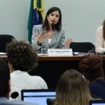 Proposta que criminaliza misoginia avança na Câmara dos Deputados