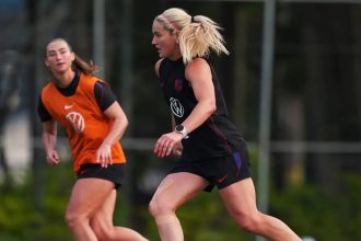Seleção dos EUA enaltece Marta e já mira a Copa Feminina no Brasil