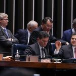 Senado aprova uso do Fundo do Pré-Sal para dívidas do agro