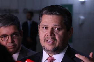 Senado deve votar PEC da aposentadoria de agentes até 15 de julho