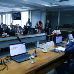 Senadores discutem ritmo de tramitação da PEC do fim da escala 6×1
