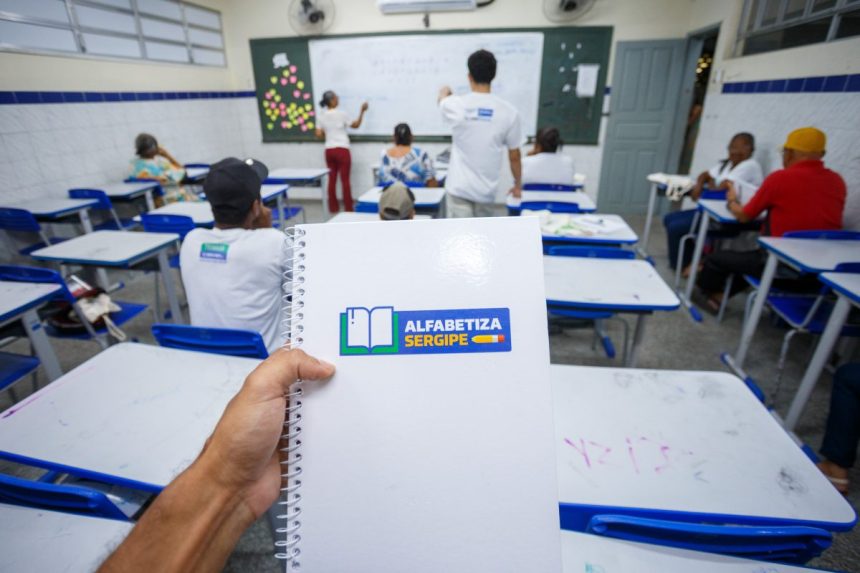 Sergipe reduz taxa de analfabetismo entre pessoas com 15 e 60 anos