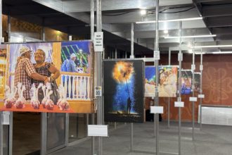 Vila do Forró reúne grande público em noite de São Pedro e abertura de exposição fotográfica