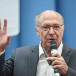 Alckmin diz que Milei presta desserviço à Argentina