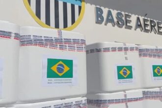 Brasil envia 690 mil doses de vacinas em ajuda à Venezuela