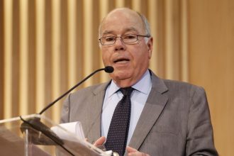Brasil rebate EUA e diz que tarifaço prejudicaria empresas americanas