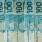 Caixa paga Bolsa Família de julho a beneficiários com NIS de final 4