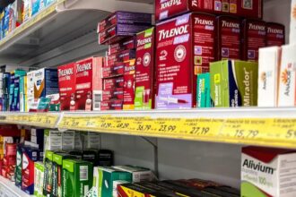 Conselho pede ao MPSP apuração de venda de medicamentos em máquinas