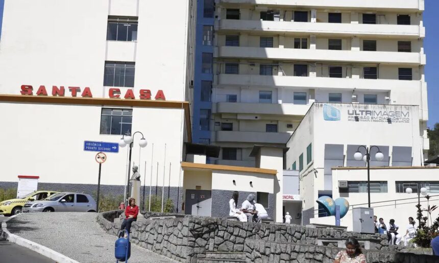 Crédito do FGTS para Santas Casas é prorrogado até 2030