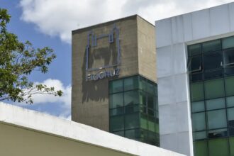 Fiocruz e farmacêutica assinam acordo sobre novo antirretroviral