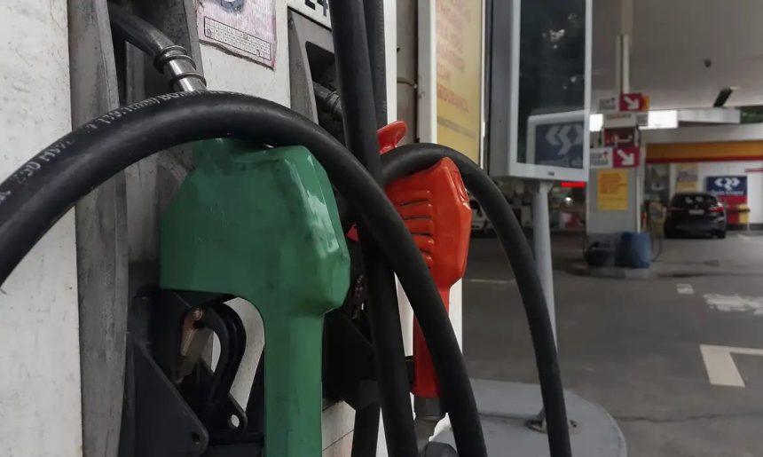 Gasolina com 32% de etanol deve ser R$ 0,03 mais barata