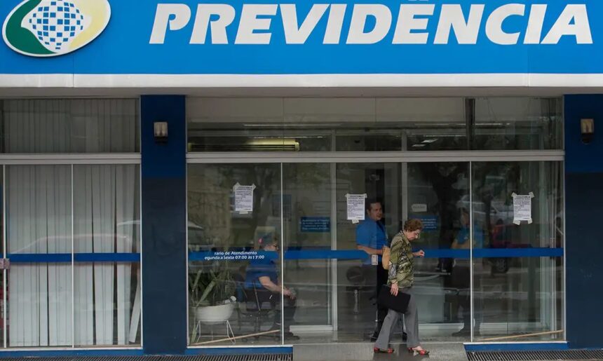 Governo destina R$ 547 milhões para ressarcir beneficiários do INSS