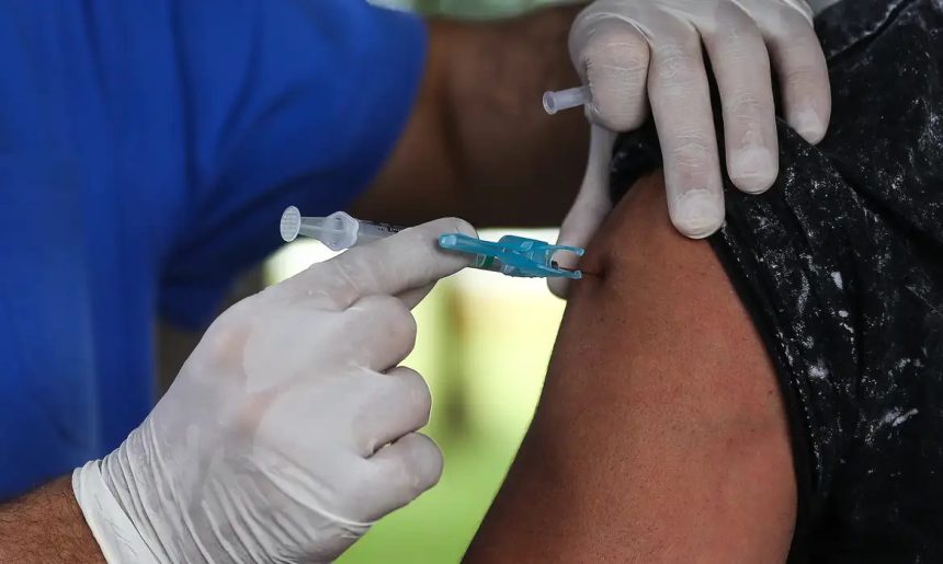 Gripe: Anvisa aprova nova vacina com 73% de eficácia 