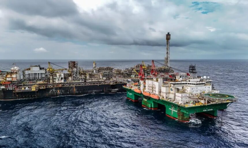 Imposto de 12% sobre exportação de petróleo é estendido por 60 dias