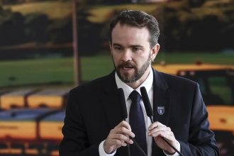 Maior risco da reforma tributária é rever acordo político, diz Durigan
