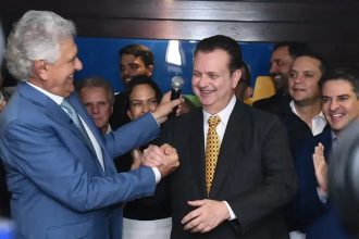 PSD oficializa candidatura de Caiado à presidência da República