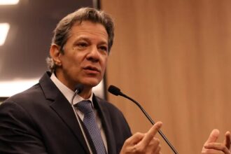 PT lança candidatura de Fernando Haddad ao governo de São Paulo